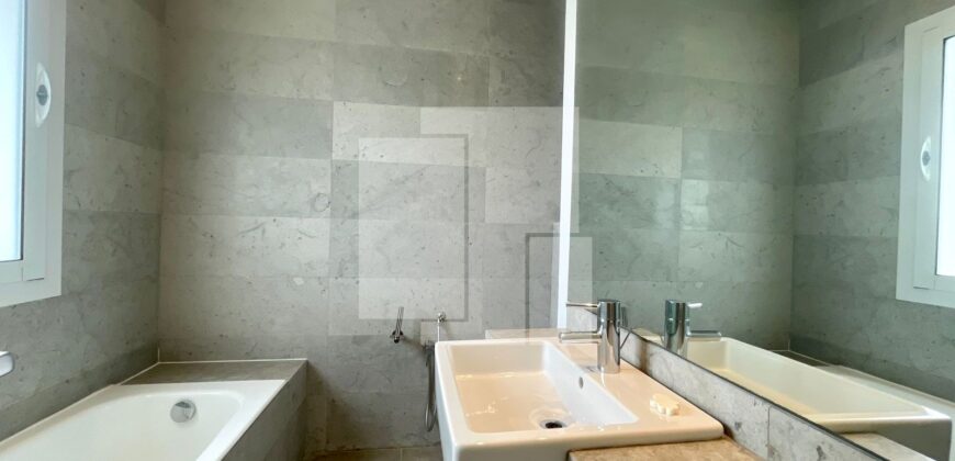 Duplex S+4 moderne avec piscine, Gammarth supérieur