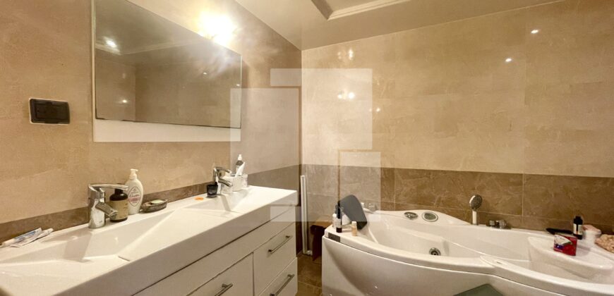 Rez-de-chaussée S+4 avec piscine, Gammarth supérieur