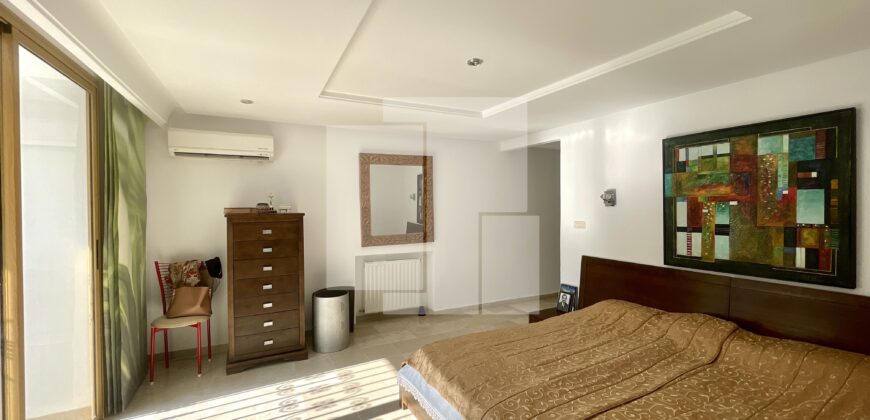 Rez-de-chaussée S+4 avec piscine, Gammarth supérieur