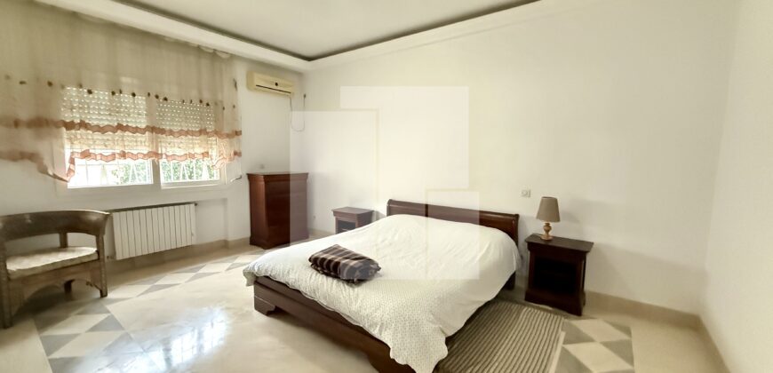 Rez-de-chaussée-de villa S+3 meublé, Carthage
