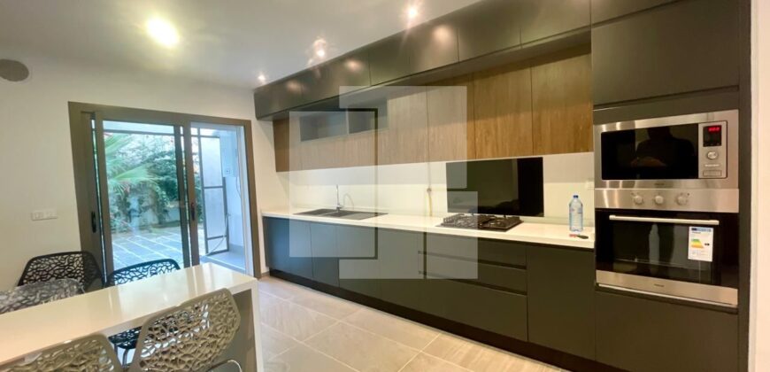 Appartement S+2 meublé avec piscine, Gammarth supérieur