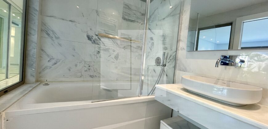 Appartement S+2 spacieux avec piscine, Gammarth