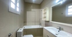 Villa S+3 de plain pied avec jardin, Gammarth supérieur