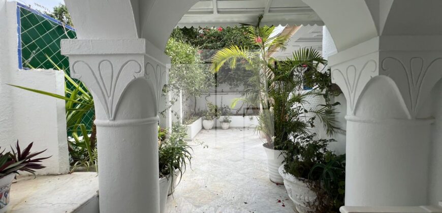 Duplex S+4 avec terrasse, Marsa Ville