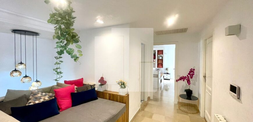 Villa S+4 moderne avec piscine, Gammarth supérieur