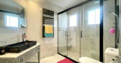 Villa S+4 moderne avec piscine, Gammarth supérieur