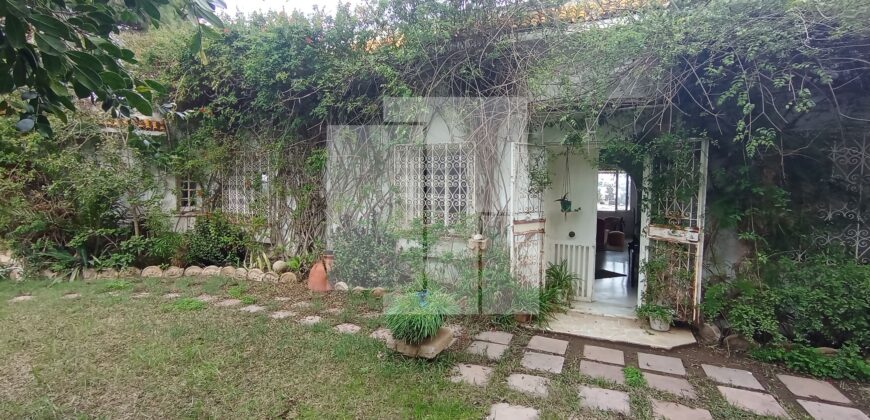 Villa à rénover avec vue degagée,Sidi Bou Said