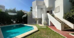 Villa S+6 avec piscine, La Marsa