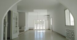 Villa S+4 avec piscine, Gammarth zone touristique