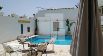 Villa S+4 avec piscine, Gammarth zone touristique