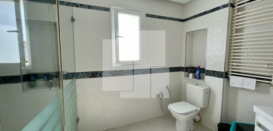 Etage de villa S+3 avec vue sur mer, Marsa