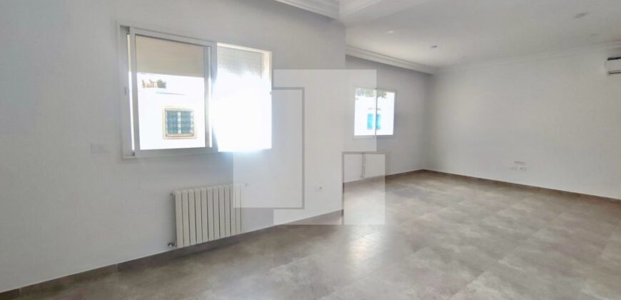 Appartement S+3, Marsa Ville