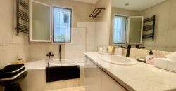 Appartement S+3 au rez-de-chaussée avec jardin, Marina Gammarth
