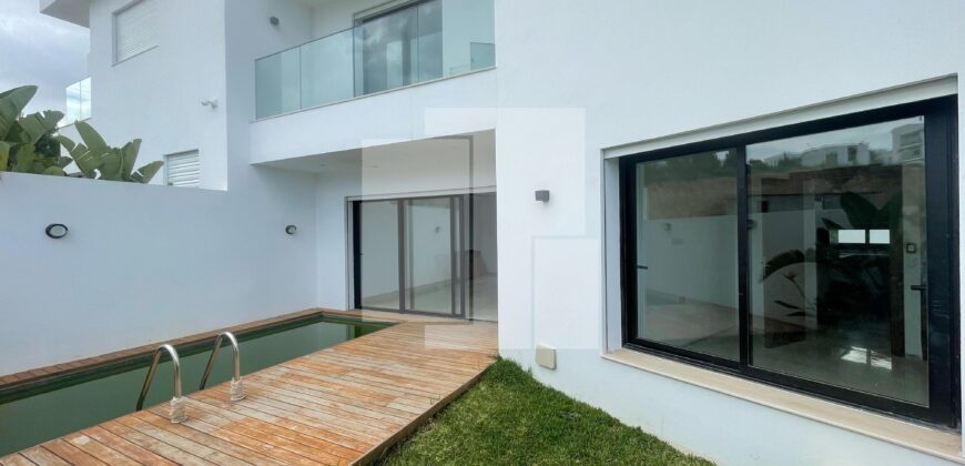 Villa S+3 neuve avec piscine, Gammarth supérieur