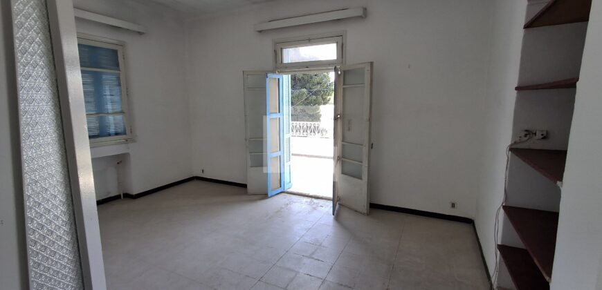 Villa S+6 sur deux niveaux, Carthage
