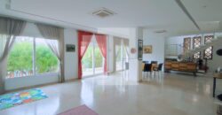 Villa S+4 avec jardin et piscine, Carthage