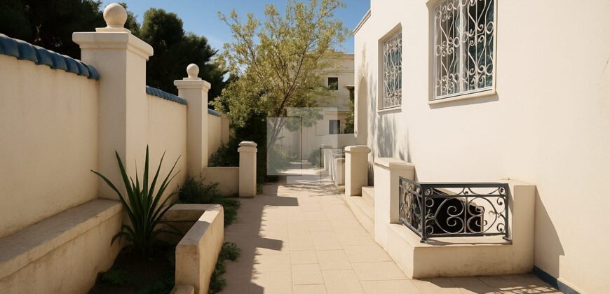 Villa S+6 sur deux niveaux, Carthage