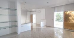 Villa de plain pied S+3 avec vue mer, Marsa corniche