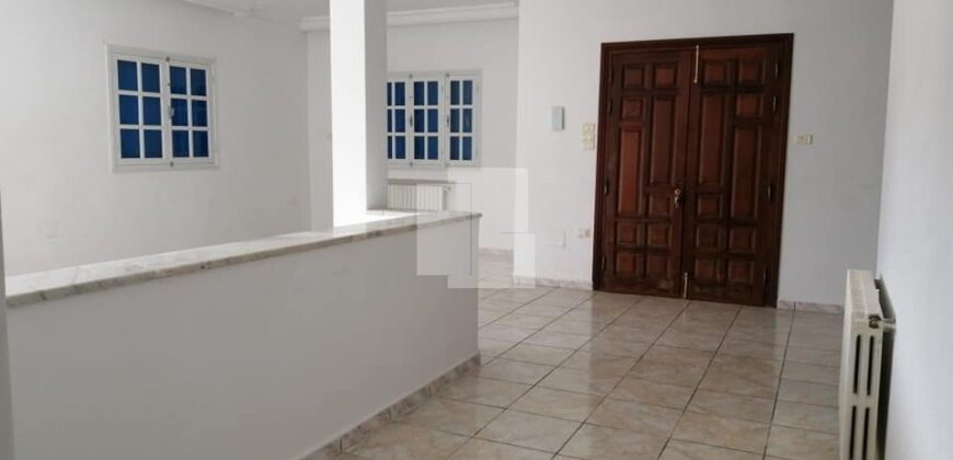 Villa d’angle avec jardin, Sidi Daoued