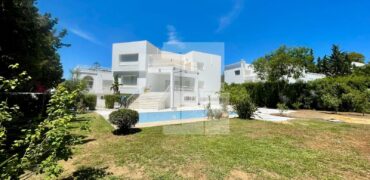 Villa S+5 avec piscine, Gammarth supérieur