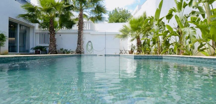 Exceptionnelle villa contemporaine avec piscine, Menzah 4