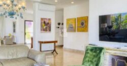 Exceptionnelle villa contemporaine avec piscine, Menzah 4