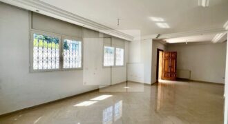Villa S+4 avec jardin, Marsa Corniche