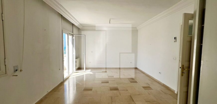 Villa S+4 avec jardin, Marsa Corniche