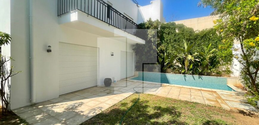 Villa S+4 avec piscine, Gammarth