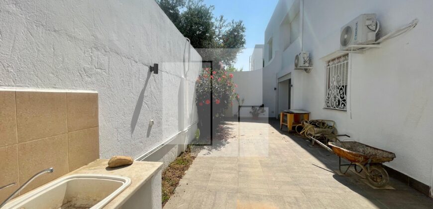 Rez-de-chaussée de villa S+3, Gammarth village
