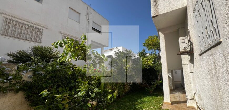 Etage de villa S+4 avec jardin,Marsa saada