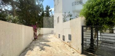 Villa S+4 avec piscine, Gammarth supérieur