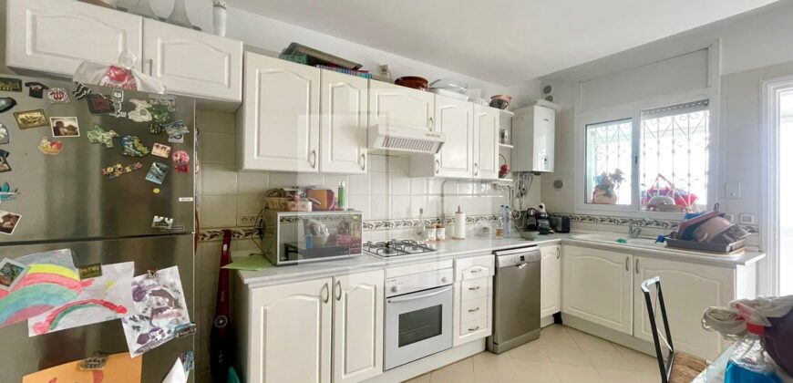 Duplex S+3 vide avec terrasse, Gammarth Supérieur