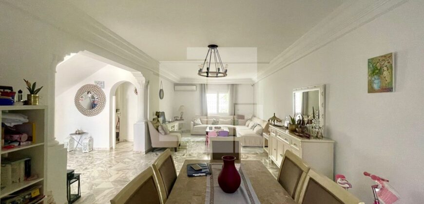 Duplex S+3 vide avec terrasse, Gammarth Supérieur