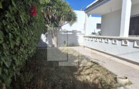 Villa de plain pied S+3 avec jardin, Marsa Ennassim