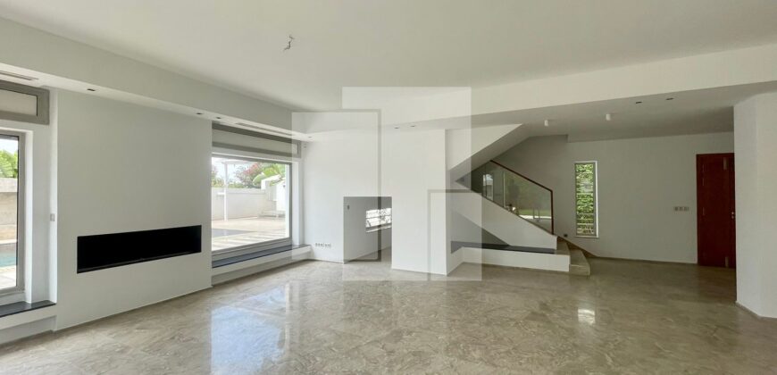 Villa S+4 moderne avec piscine, Gammarth supérieur