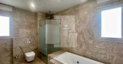Villa S+4 moderne avec piscine, Gammarth supérieur