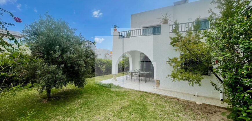Duplex S+3 meublé avec jardin, Gammarth supérieur