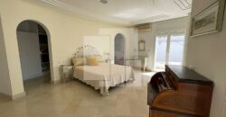 Villa S+6 meublé avec piscine, Sidi Bou Saïd