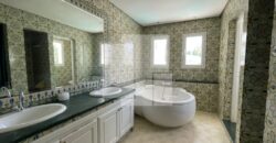 Villa S+6 meublé avec piscine, Sidi Bou Saïd