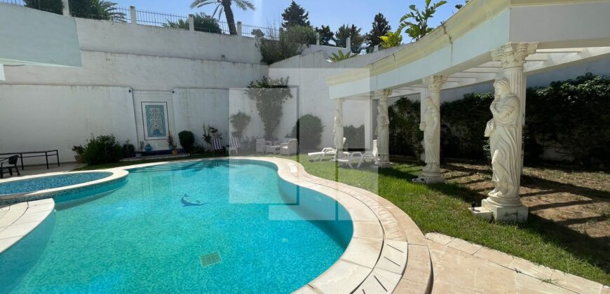 Villa S+6 meublé avec piscine, Sidi Bou Saïd