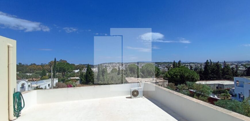 Villa S+3 avec jardin, Gammarth