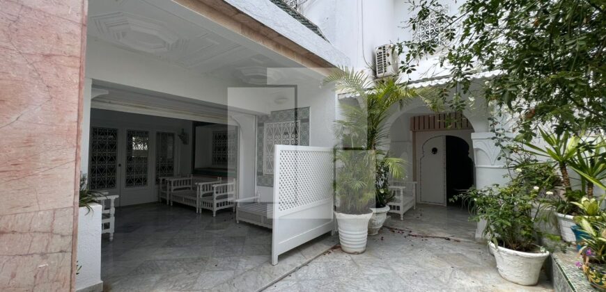 Duplex S+4 avec terrasse, Marsa Ville