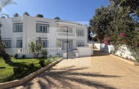 Villa S+5 avec piscine, Sidi Bou Saïd