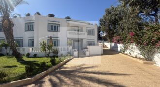 Villa S+5 avec piscine, Sidi Bou Saïd