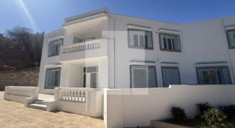 Villa S+4 avec jardin, Sidi Bou Saïd