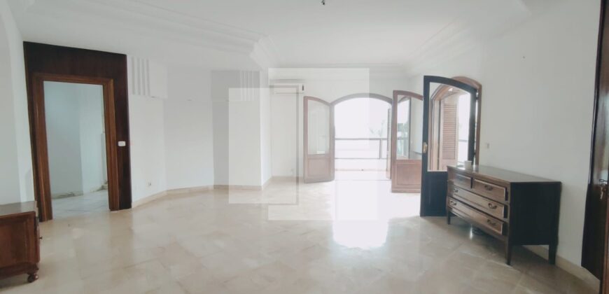 Villa S+4 avec vue sur mer, Gammarth supérieur