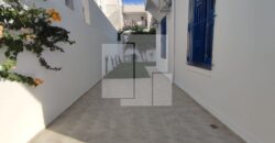 Rez-de-chaussée de villa S+4, Marsa Corniche