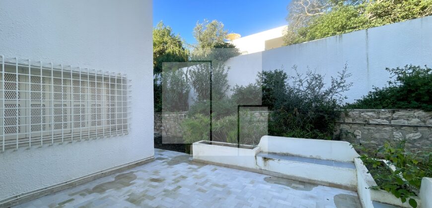 Villa S+4 avec jardin, Gammarth supérieur