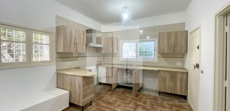 Villa S+4 avec jardin, Gammarth supérieur